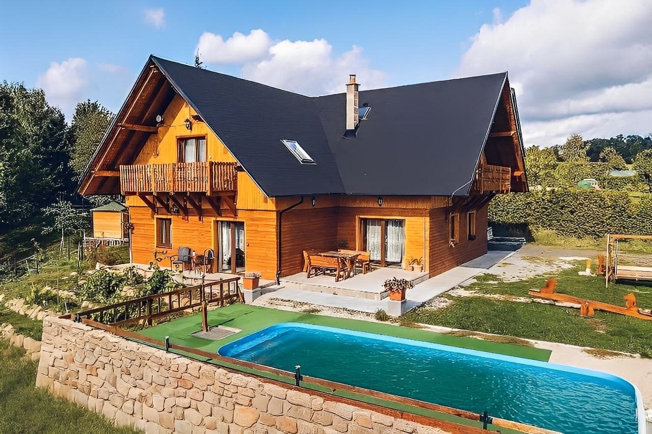 Rajská chalupa s bazénem