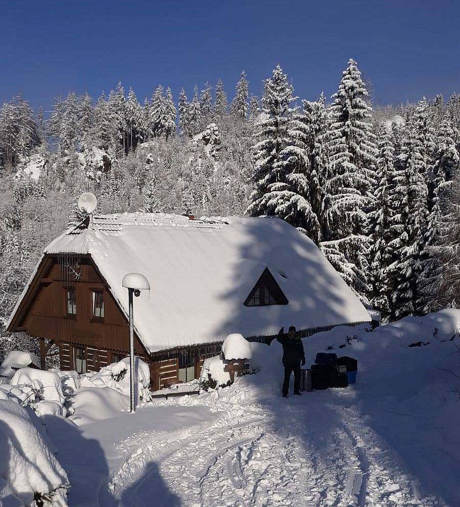 Roubenka Pod skálou