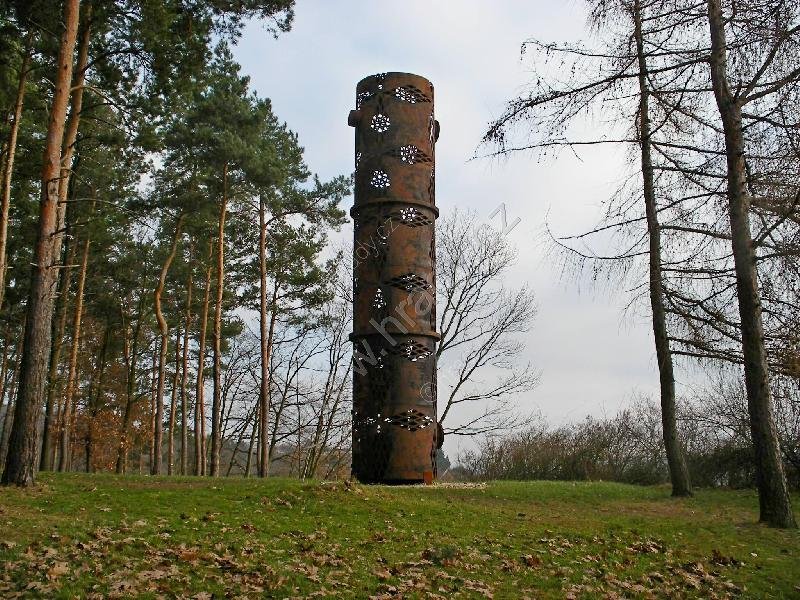 rozhledna v botanické zahradě