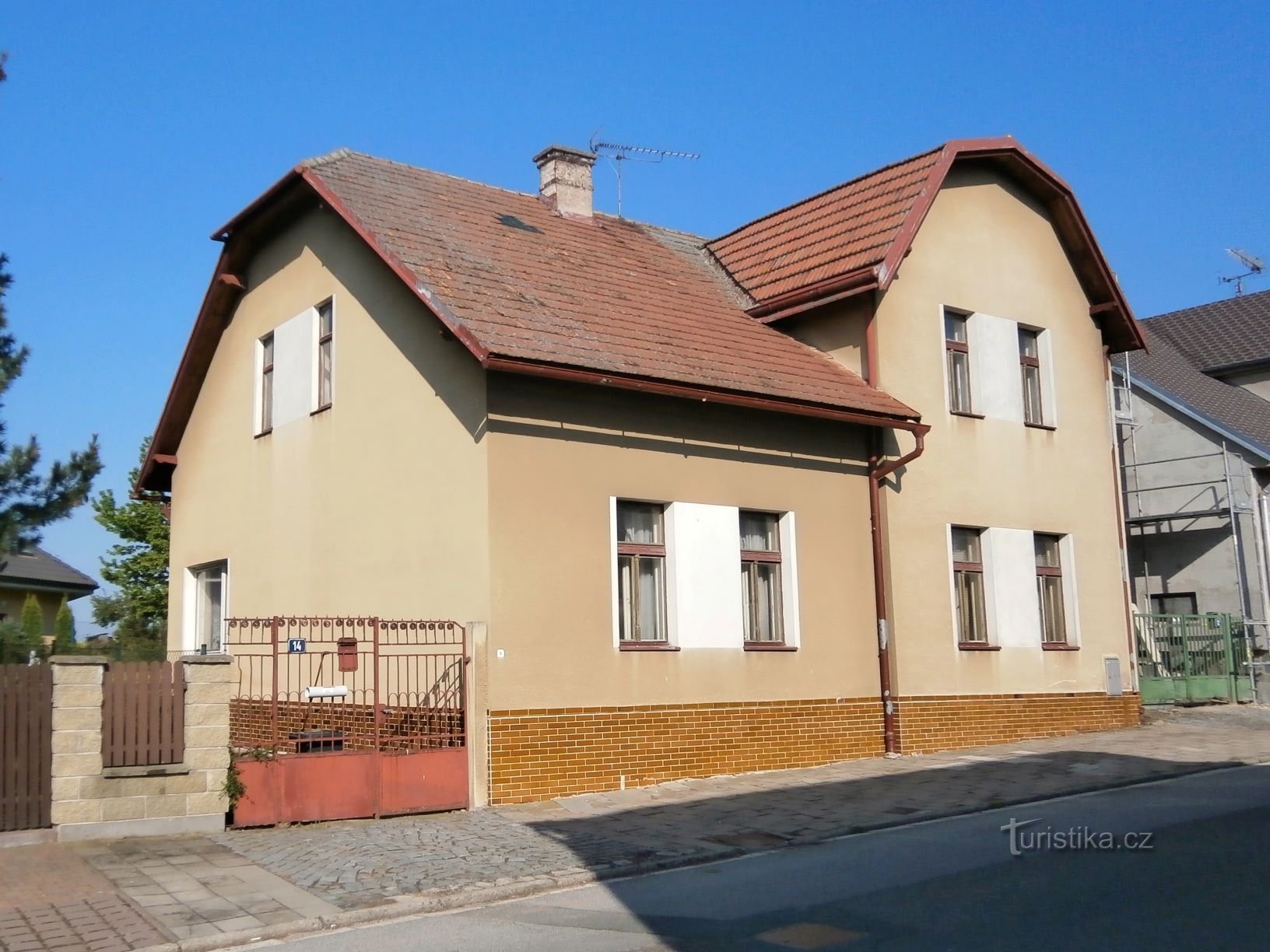 Růžová čp. 304 (Hradec Králové, 13.5.2013)