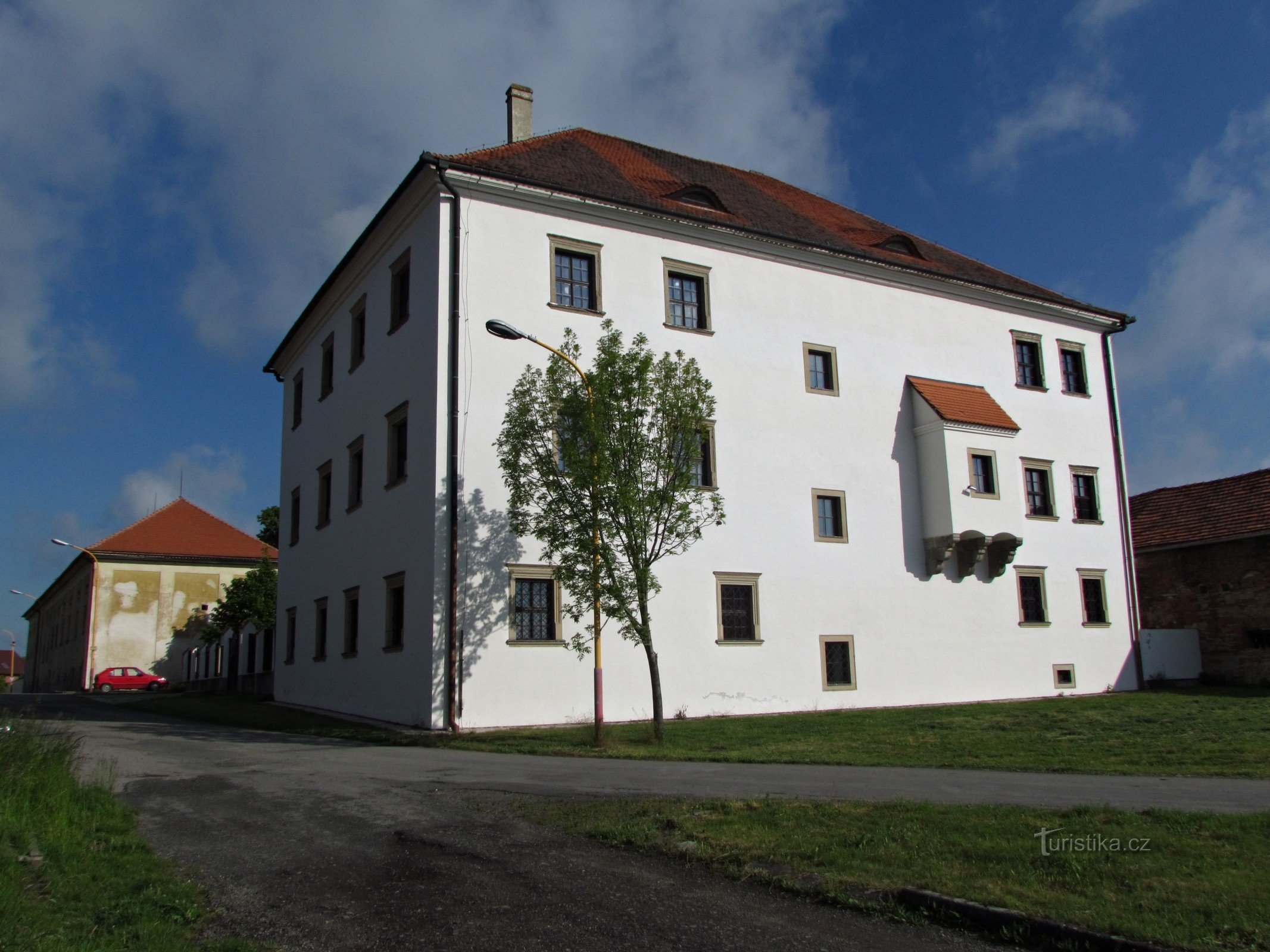 Rymice - renesanční tvrz