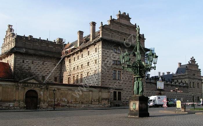 Schwarzenberský palác