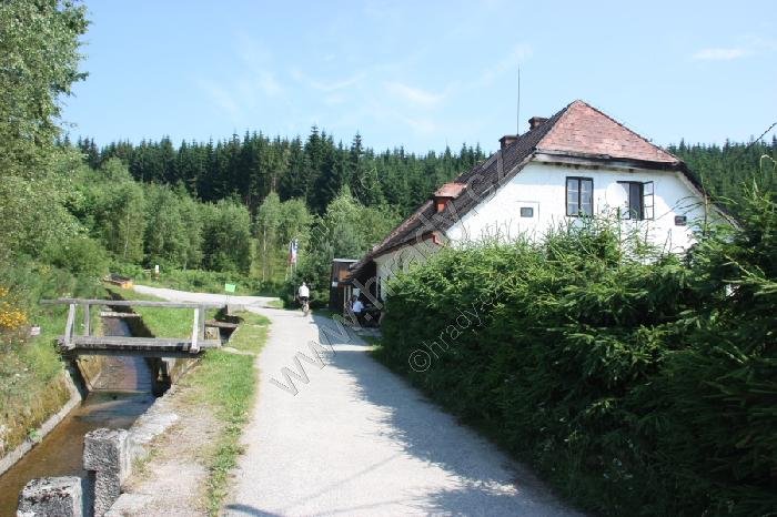 Schwarzenberský plavební kanál