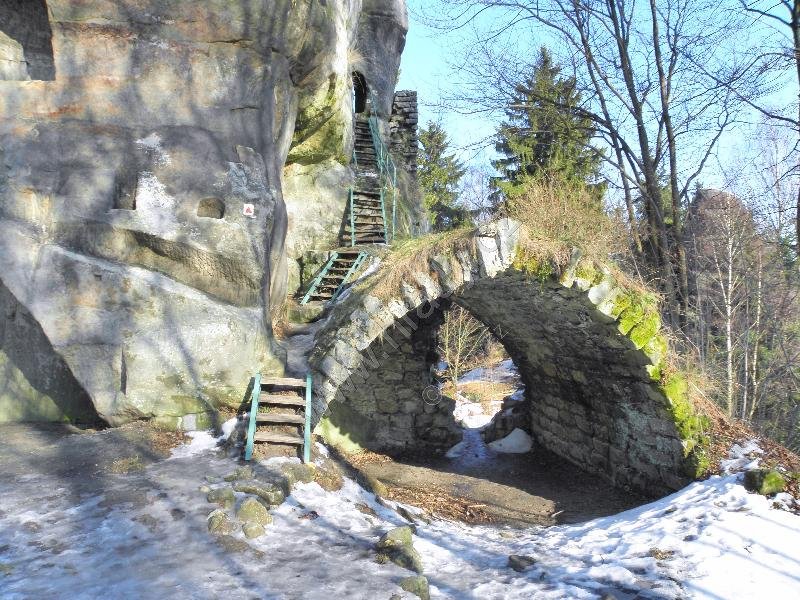 Skály