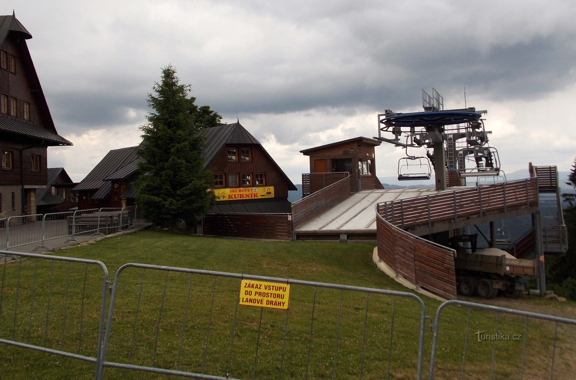 Skibufet Kurník u lanové dráhy