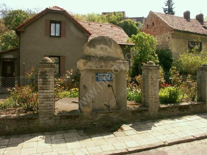 slaný pramen a zaniklé lázně