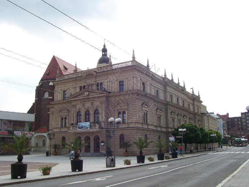 Slezské divadlo