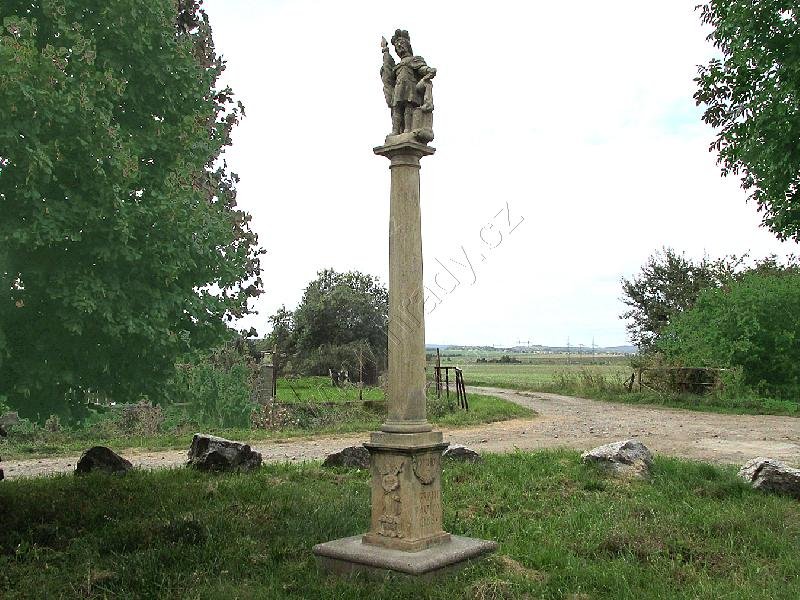 sloup se sochou sv Floriána