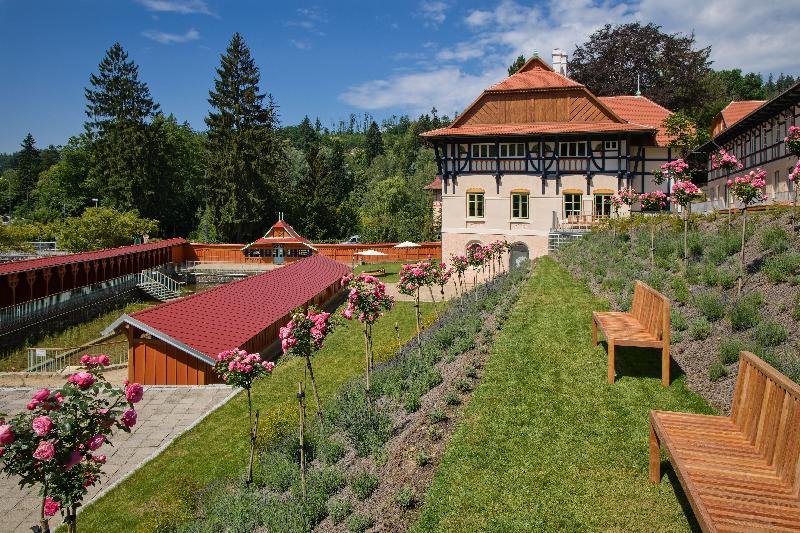 Sluneční lázně a Vodoléčebný ústav