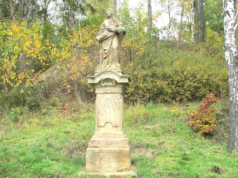 socha Panny Marie Bolestné