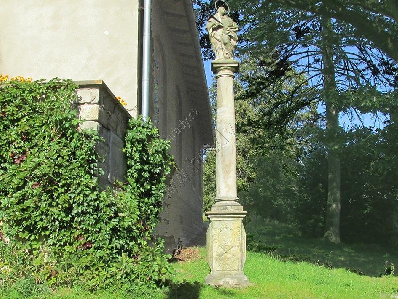 socha Panny Marie Bolestné