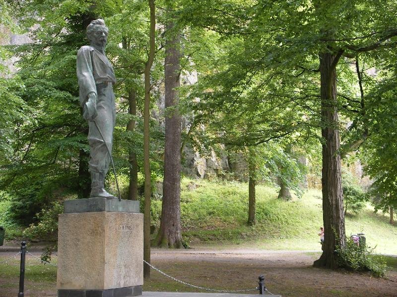 socha PhDr. Miroslava Tyrše