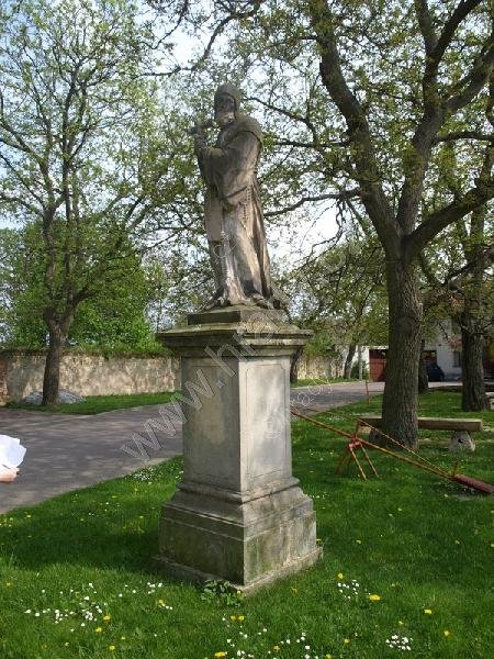 socha sv. Františka z Pauly