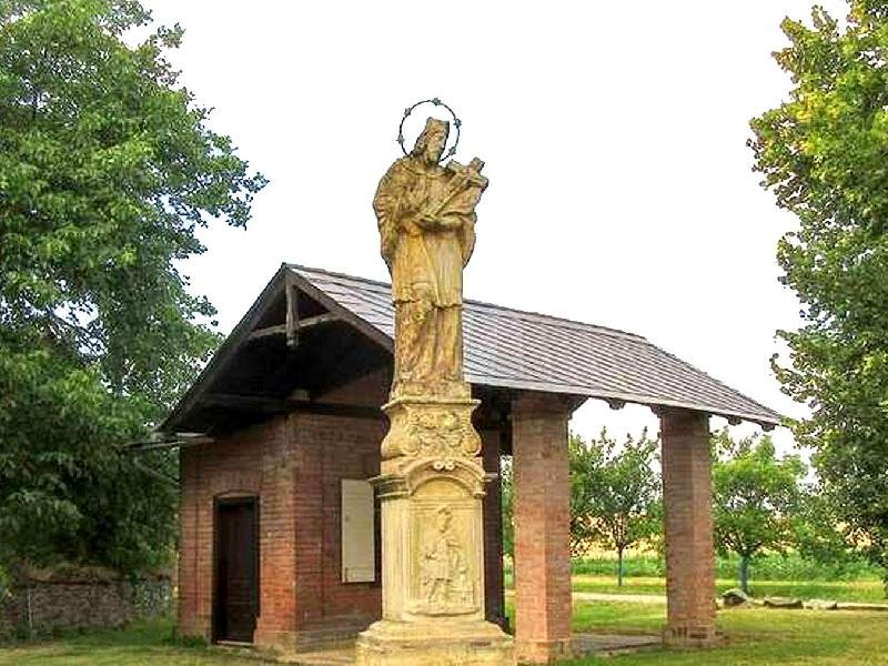 socha sv. Jana Nepomuckého