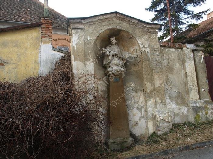 socha sv. Jana Nepomuckého