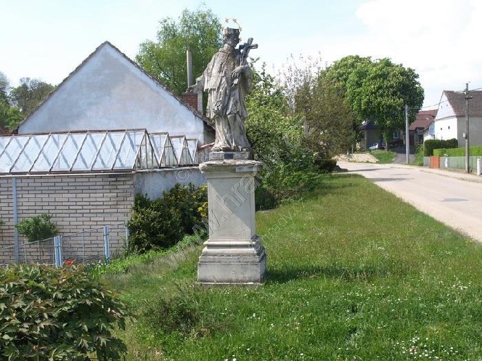 socha sv. Jana Nepomuckého