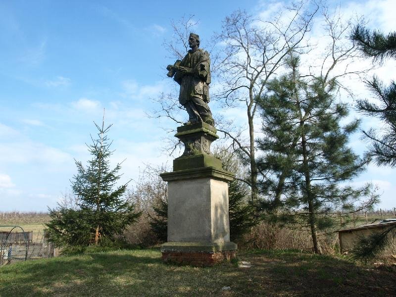 socha sv. Jana Nepomuckého