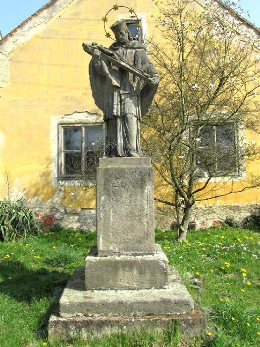 socha sv. Jana Nepomuckého