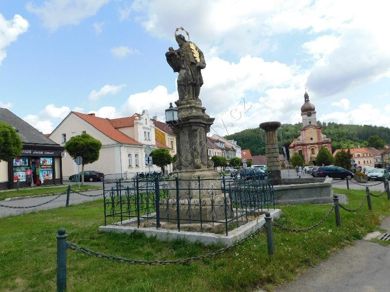 socha sv. Jana Nepomuckého