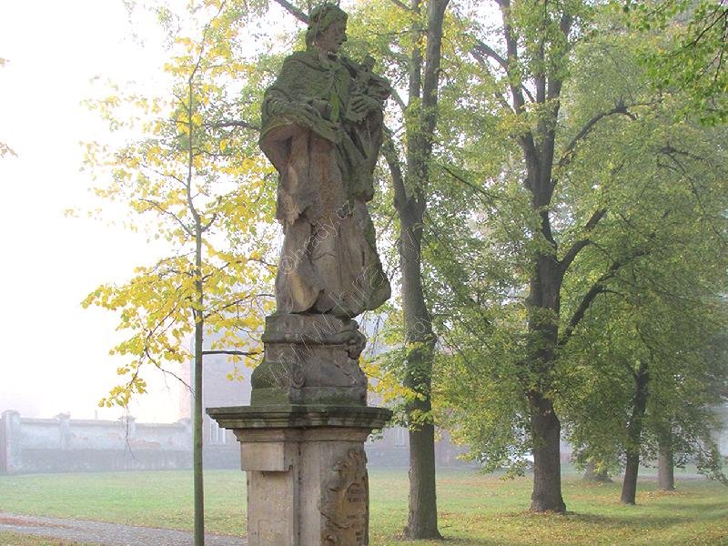 socha sv. Jana Nepomuckého