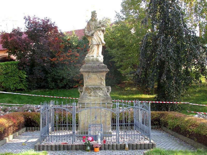 socha sv. Jana Nepomuckého