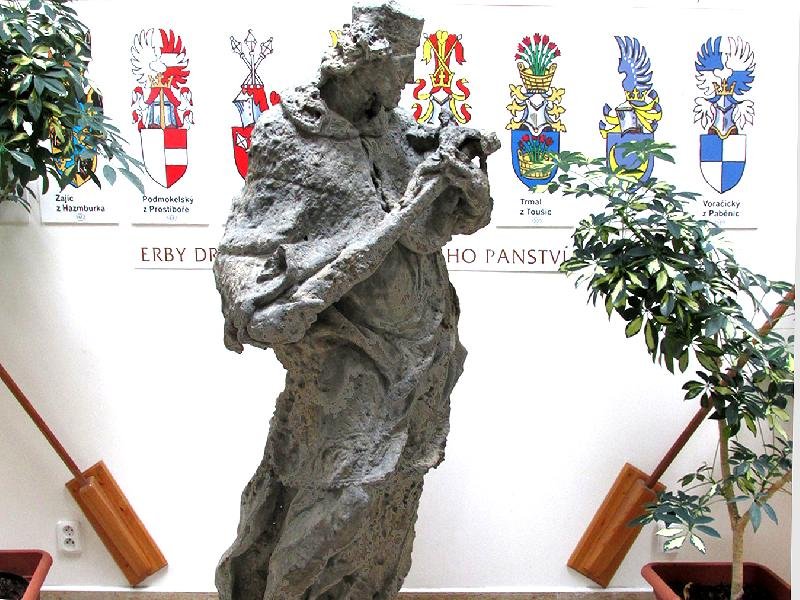 socha sv. Jana Nepomuckého