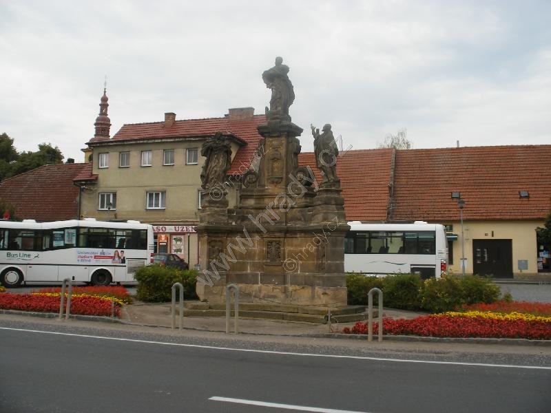 sousoší Panny Marie