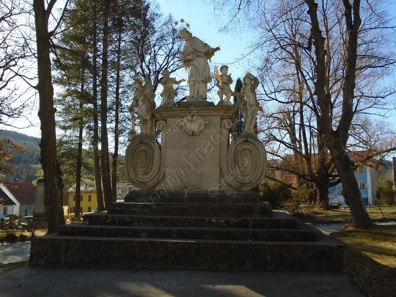sousoší sv. Jana Nepomuckého