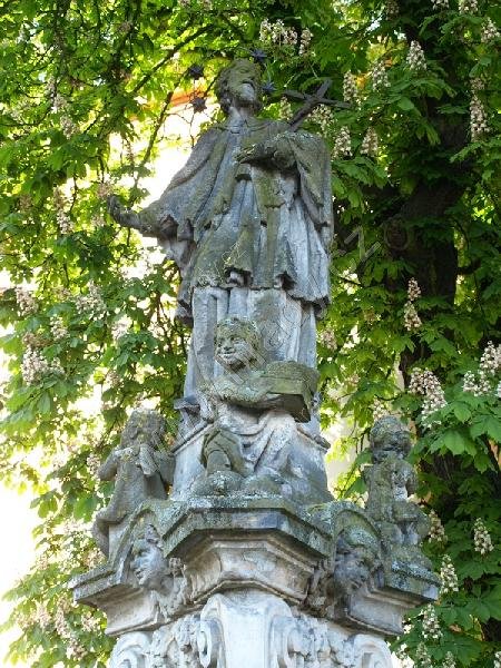 sousoší sv. Jana Nepomuckého s anděly