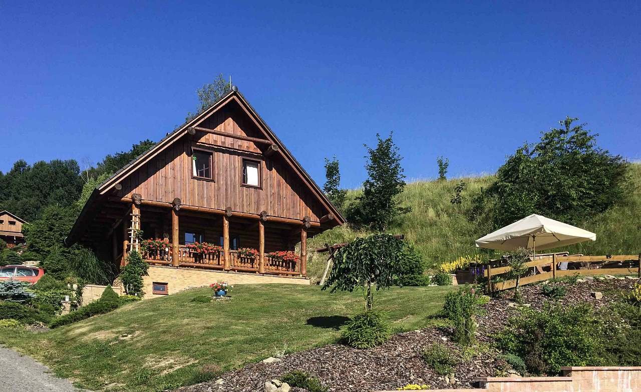 Srub Karolínka v Maršově nad Metují