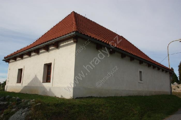 stará škola