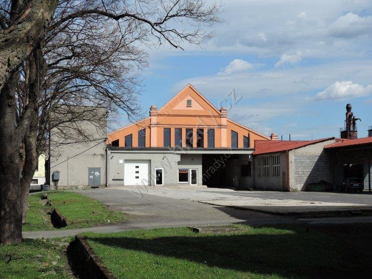 Staroměstská parní pila a sklad dřeva