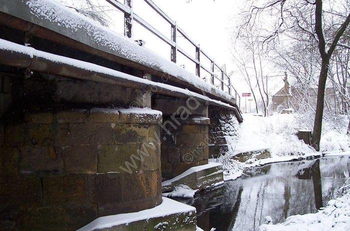 starý most přes Hloučelu