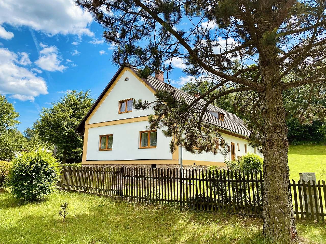 Statek pod Strání