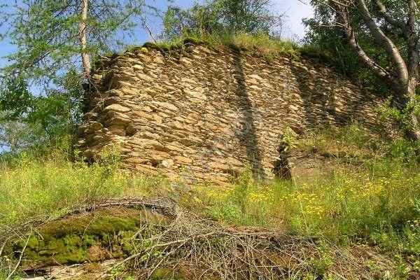 Štědrý hrádek, Pohořelec
