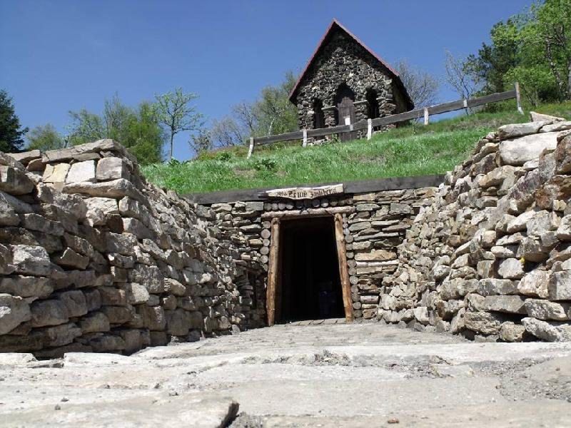 štola Země zaslíbená