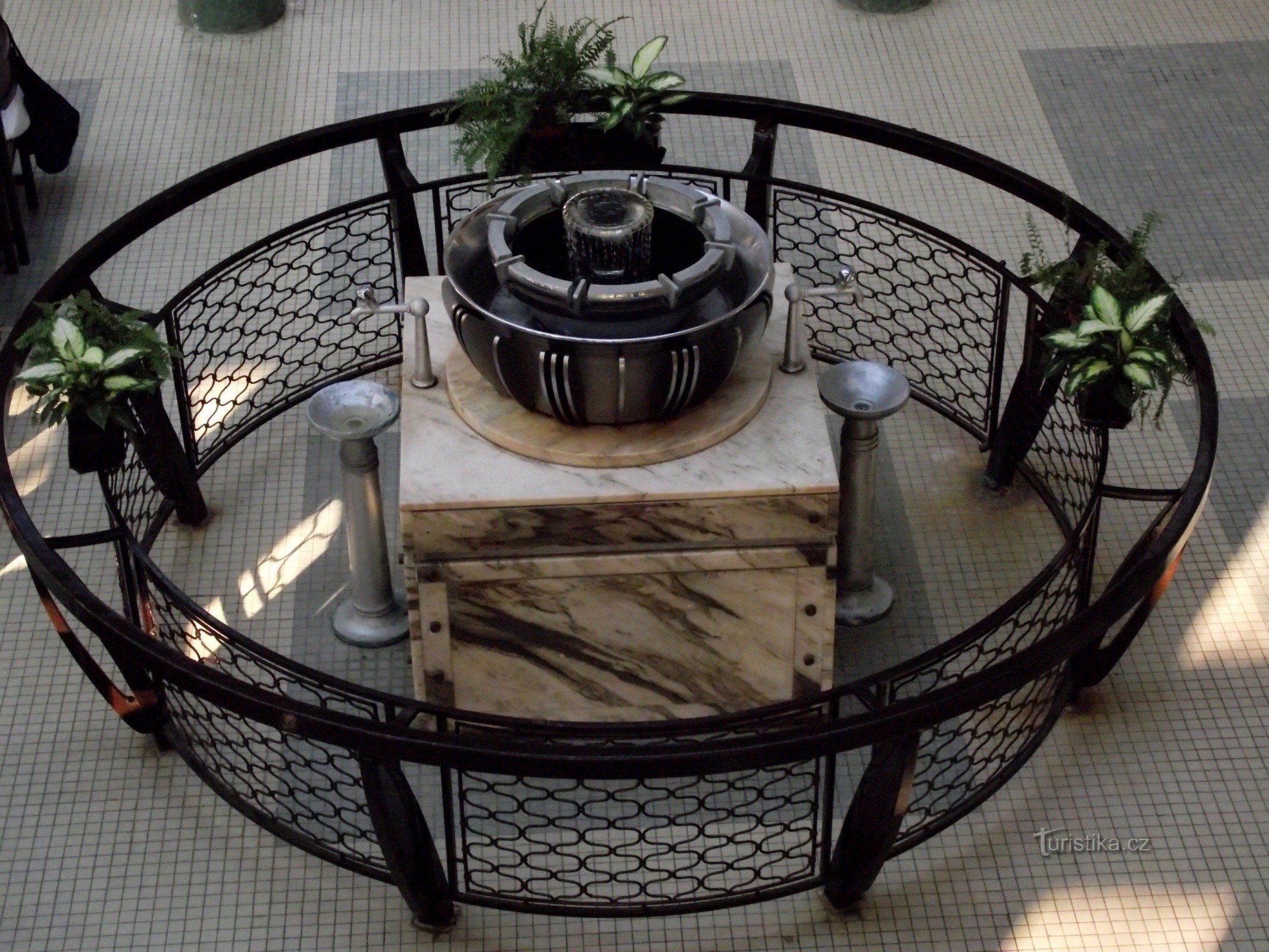 středová kašna Vincentky