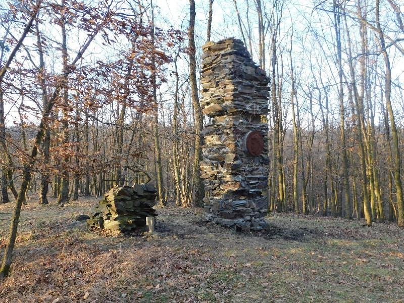 Svojsíkova mohyla