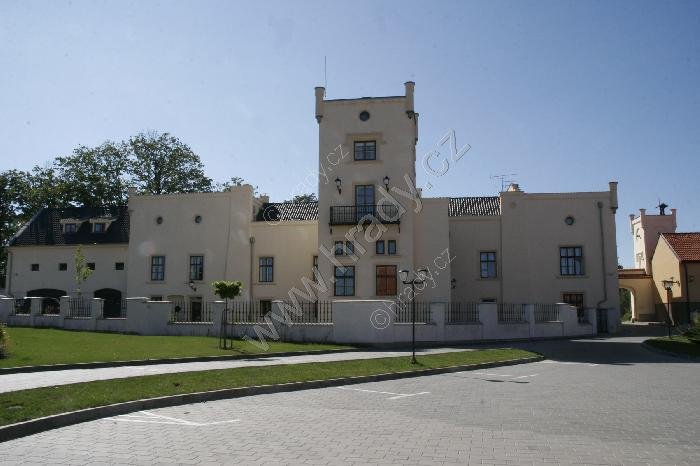 Trnová