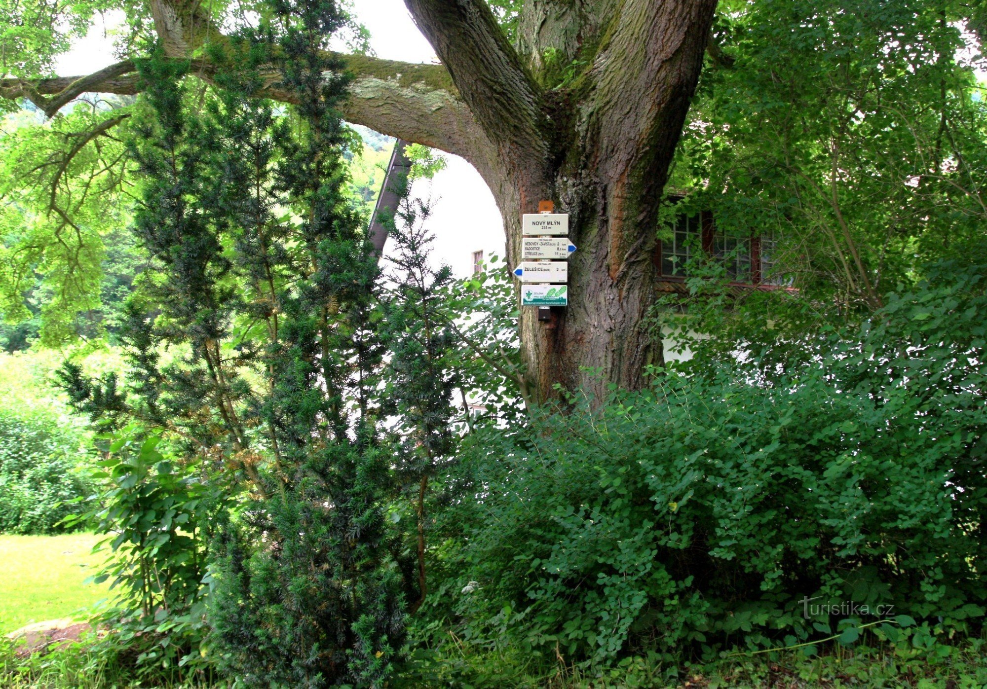 Turistické rozcestí Nový mlýn