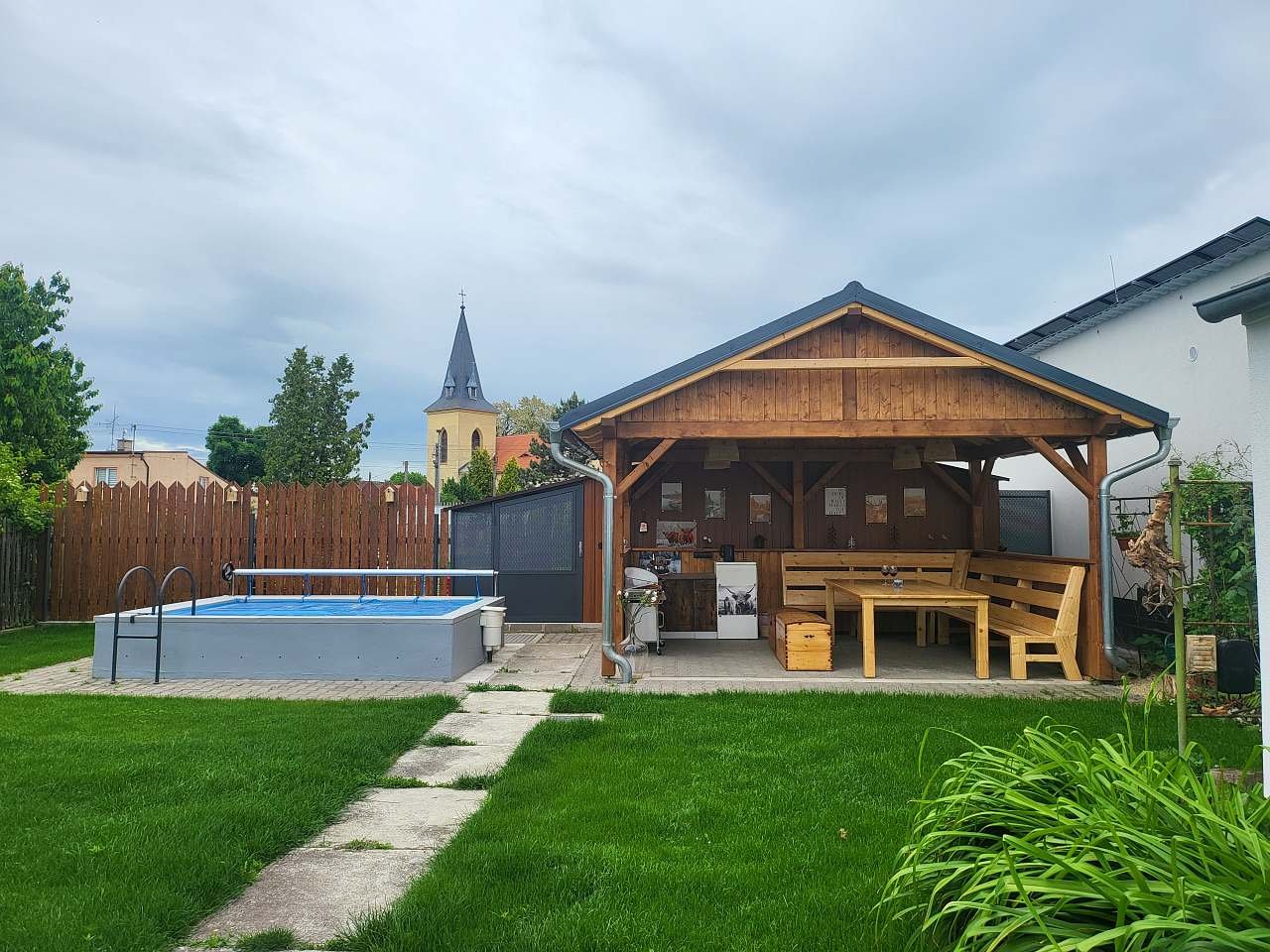 Ubytování U100bodů za Švestkovou dráhou