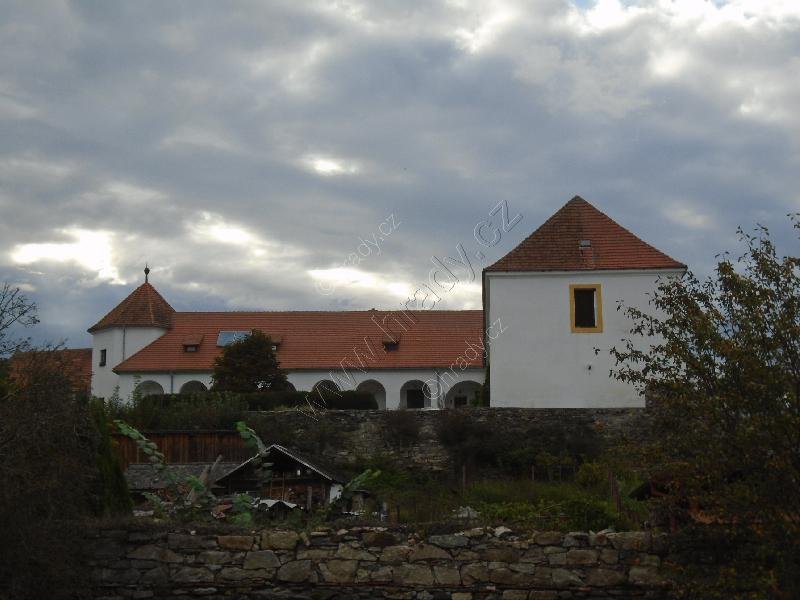 Ujčín
