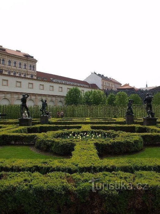 Valdštejnská zahrada
