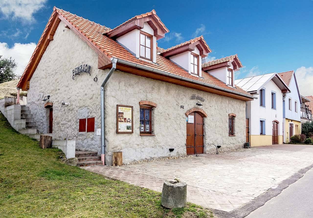 Váš sklep - vinný sklep a ubytování