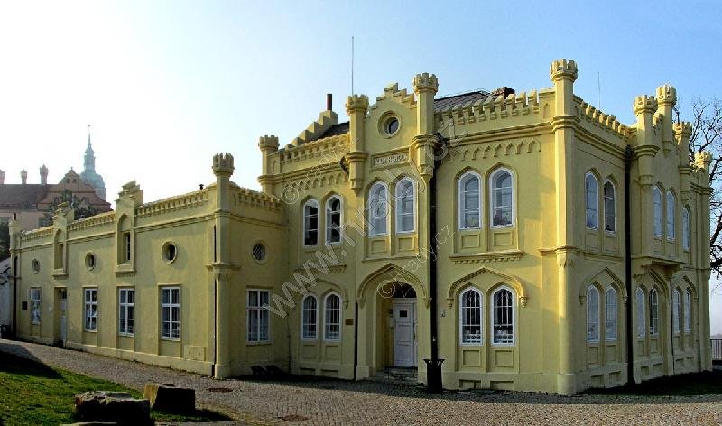vila Karola