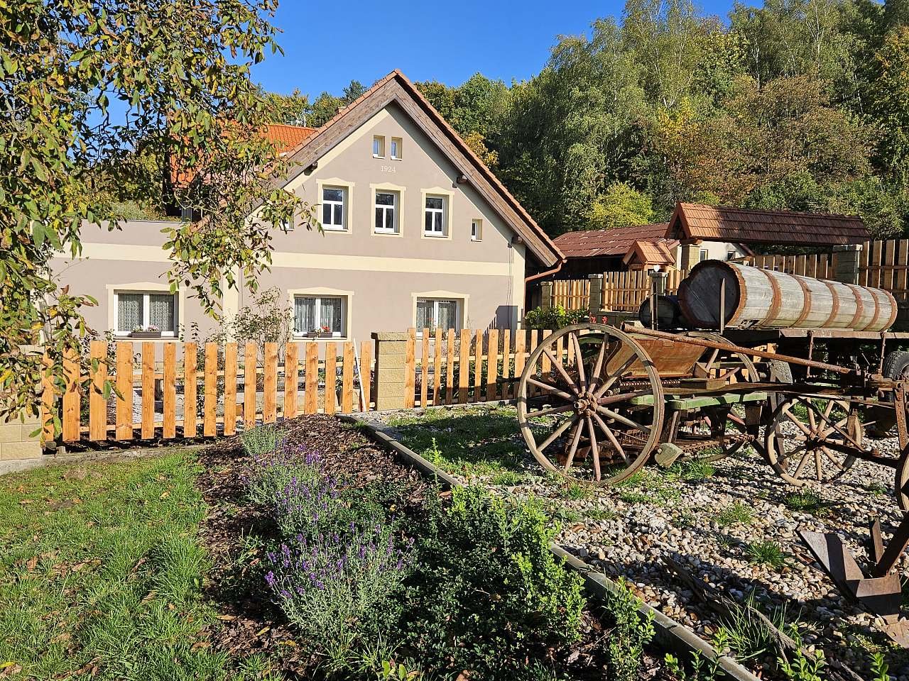 Vítejte na Božské usedlosti