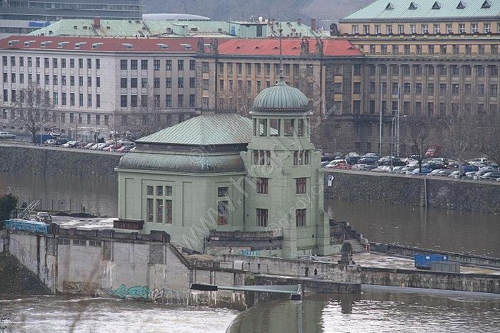 vodní elektrárna Štvanice