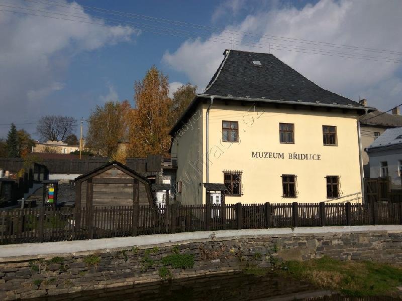 vodní mlýn