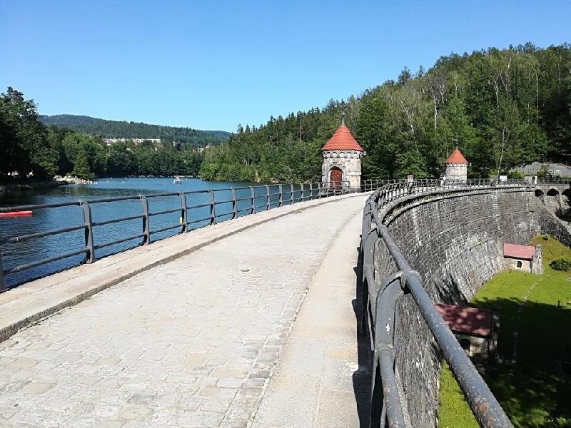 vodní nádrž Harcov