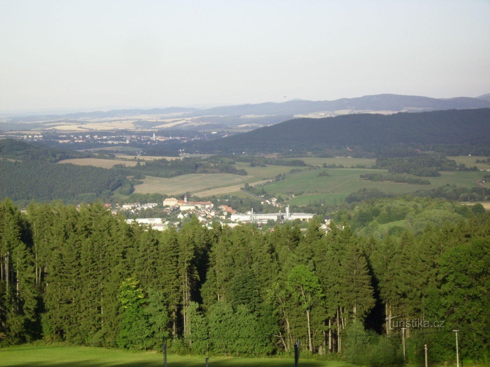 Výhled od památnika Jindřich Šimona Baara